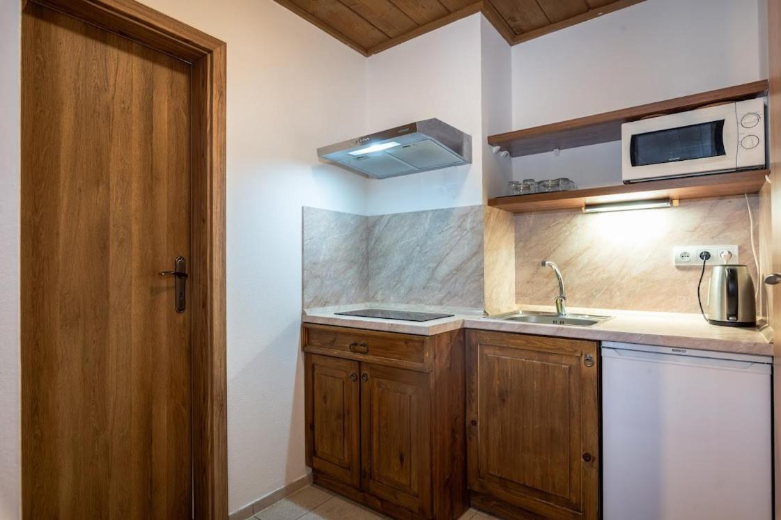 Apartmanovy Dom Vila Maros Pavcina Lehota  Exterior photo